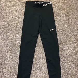 Nike Pro leggings